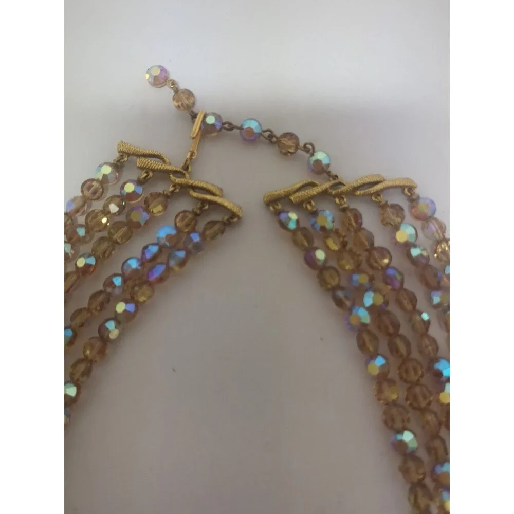 Vintage stunning strand